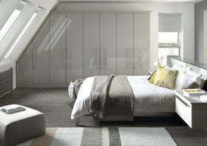 CGI_Bedroom_Edged_Phoenix_S1_Gloss-Mussel_RGB-1440x700